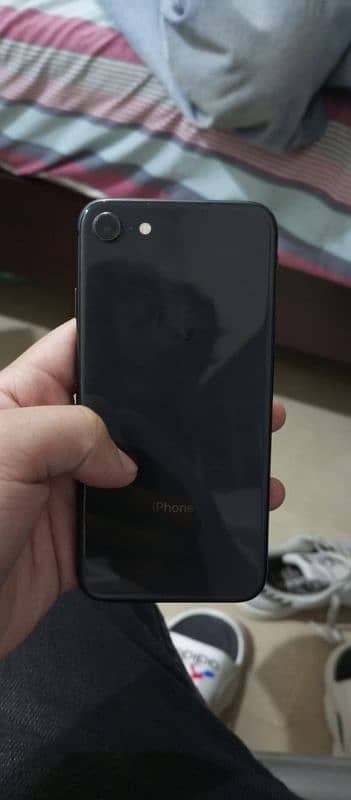 Iphone 8 non pta 1