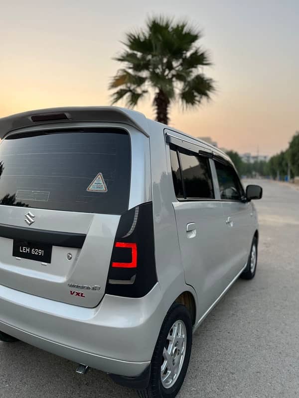 Suzuki Wagon R 2018 3