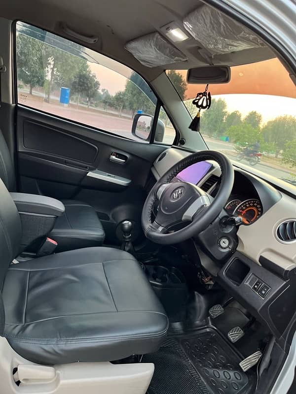 Suzuki Wagon R 2018 8