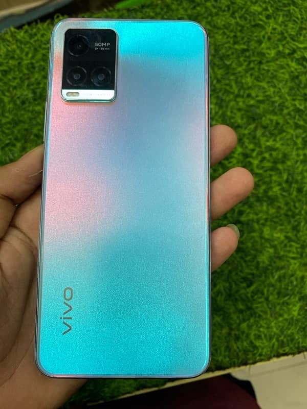 ViVo Y33s 8/128 GB box 6