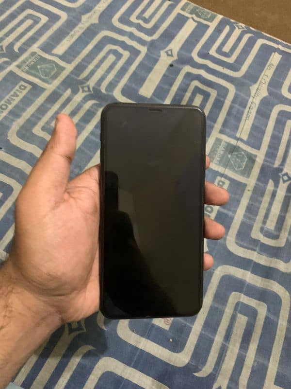 Iphone 11 pro max 0