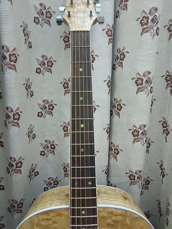 Deans AXS Dread Quilt Ash Gloss Natural Guitar 13