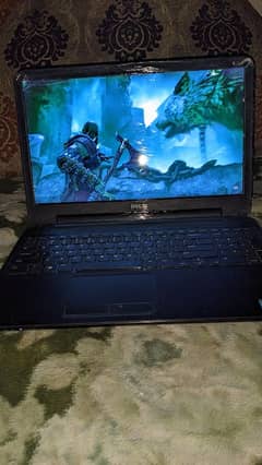 Gaming Laptop Big display 15'6 inch 1GB AMD graphic card