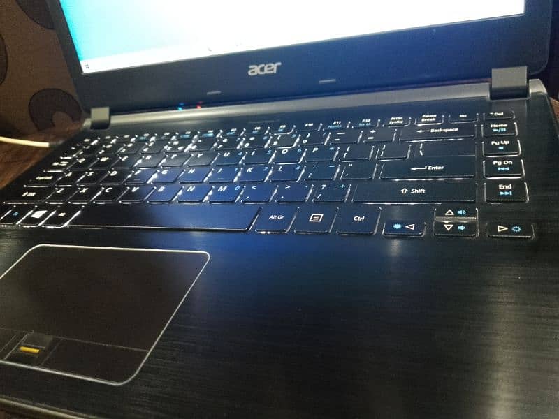 Acer TravelMate Core i5 (5th Gen) | 8GB RAM | 512GB  HDD 1