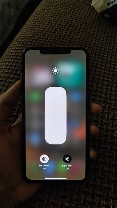 Iphone xs max sim working 7