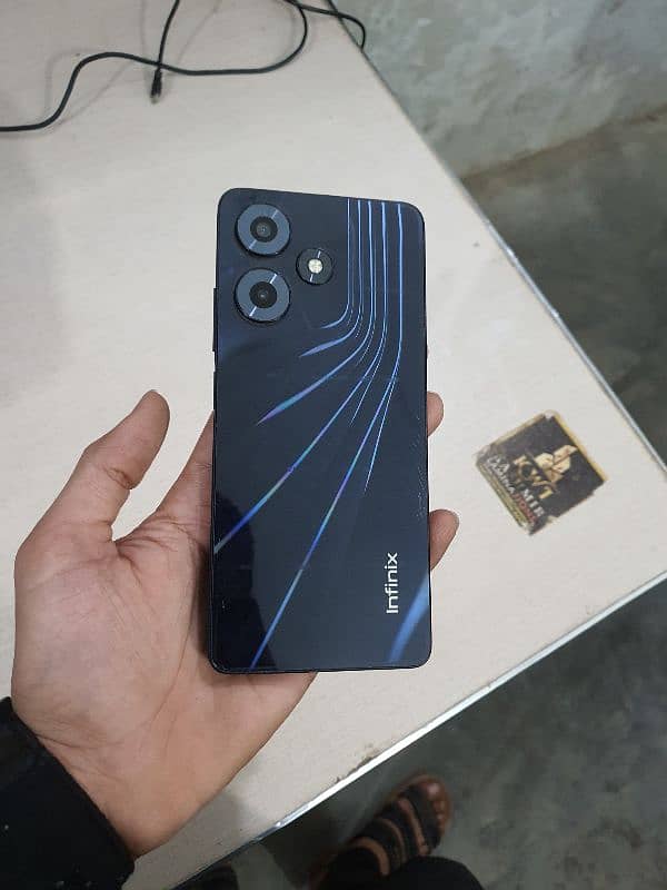 Infinix hot 30 4gb 128gb PTA Approved 1