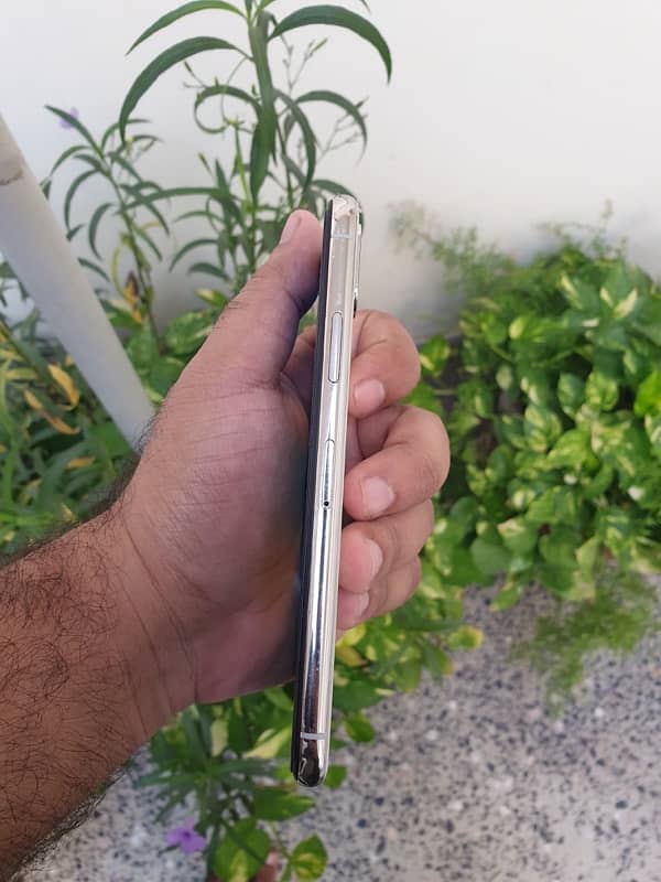 iPhone X 256GB PTA Approved 4