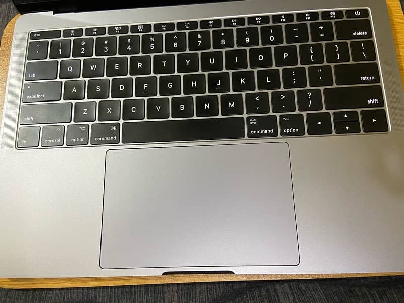 Macbook Pro 2017 13 3