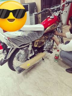 Honda 125 Gold edition self start