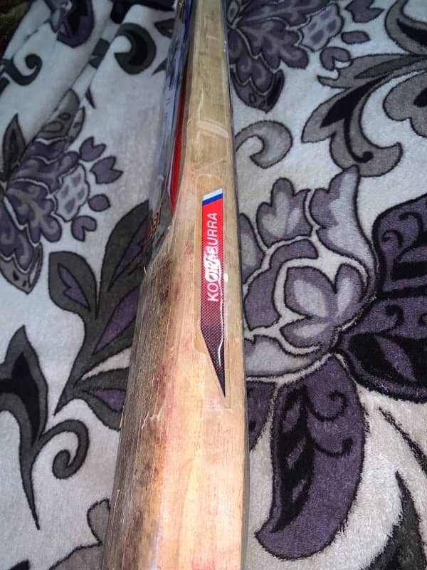 Kookaburra Orignal 14grains Bat 03199658106wtsApp 3