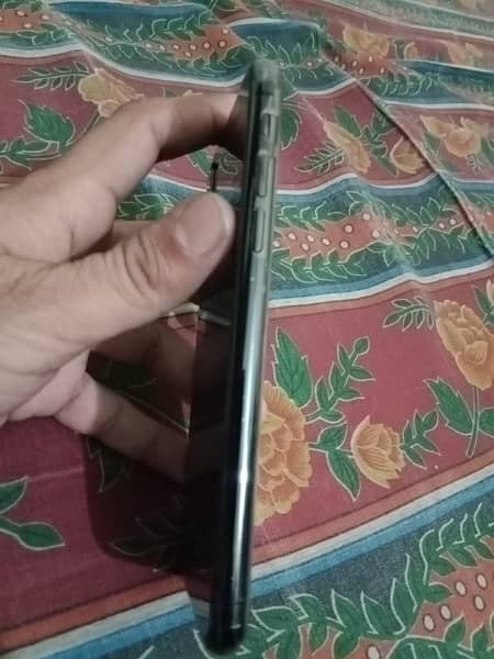 iphone x non Pta 64 factory unlocked water packeted 4