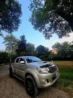 Toyota Hilux 2013