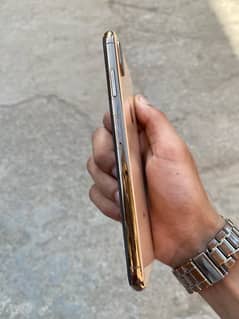 iPhone xs max 0