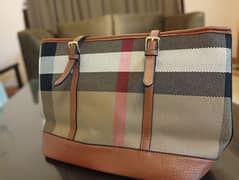 Burberry tote bag A+