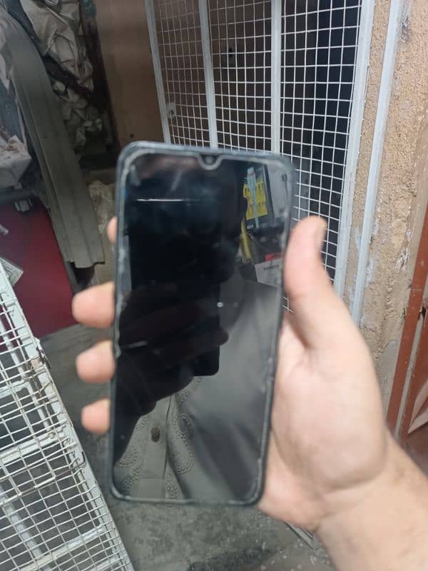 Realme C11 2021 4/64 With Box and Original Charger 3