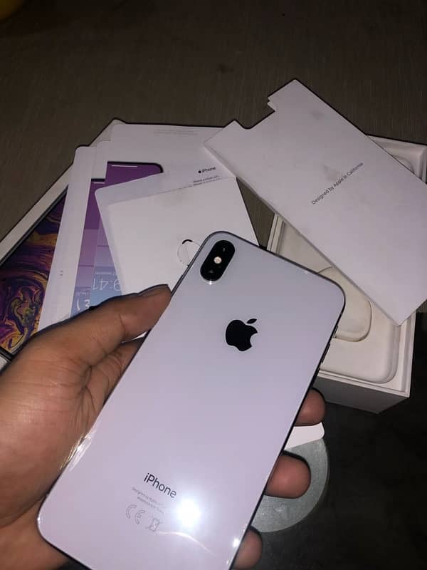 iphone xs max 64gb dual pta approved waterpack full box 4