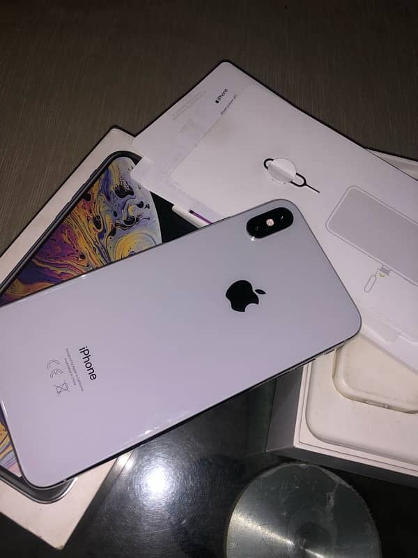 iphone xs max 64gb dual pta approved waterpack full box 5