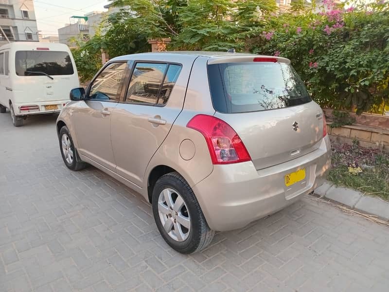 Suzuki Swift 2016 DLX 4