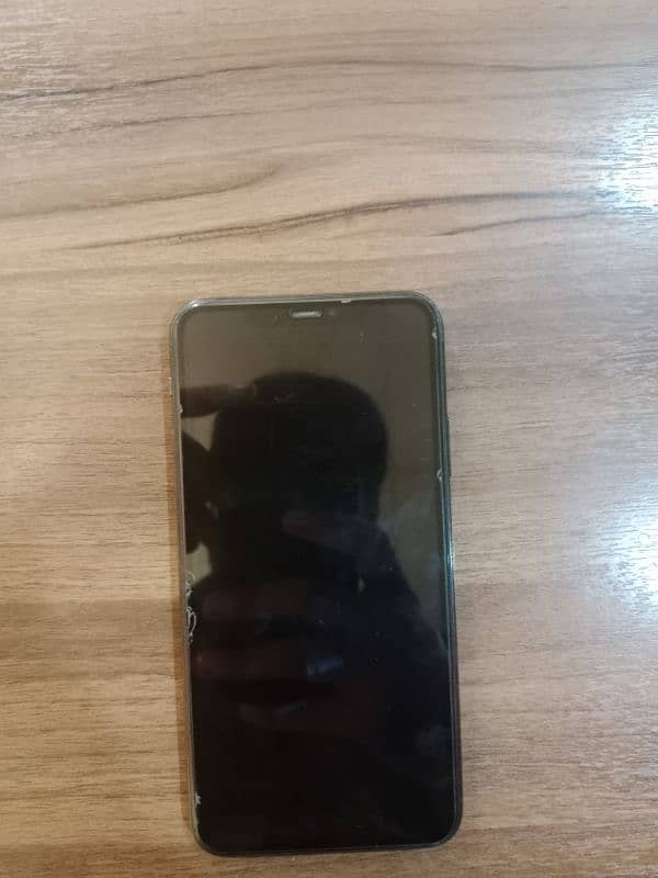 I phone 11 pro max pta 0