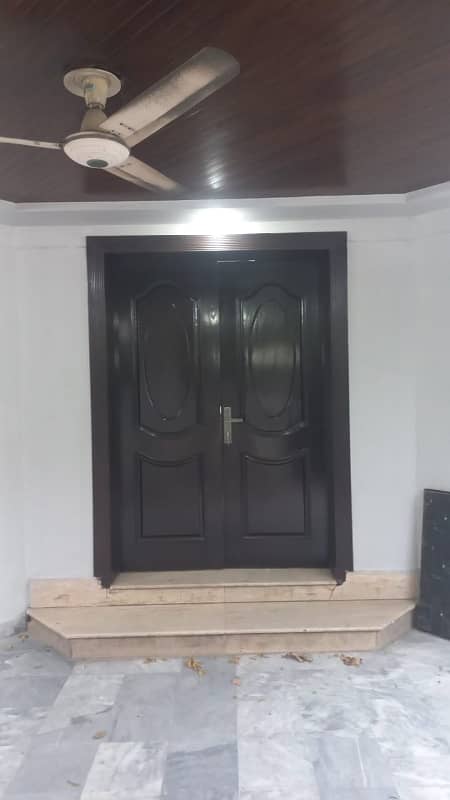 10 Marla House with Basement Available For Rent In DHA Phase 5 Block-D 24