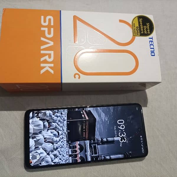 tecno spark 20c 4+4  128 4