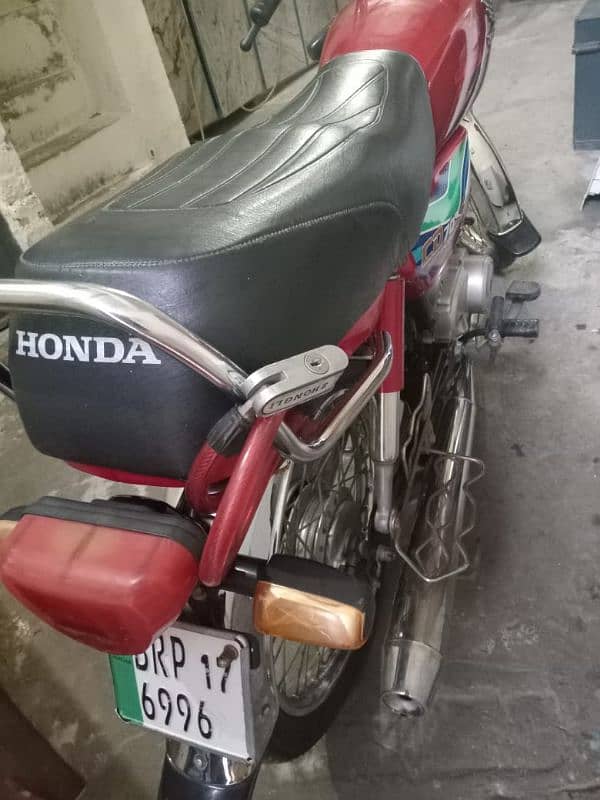 Honda Cd 70 2018 3