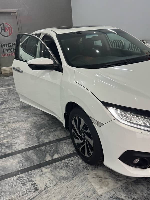 Honda Civic Turbo 1.5 2016 1