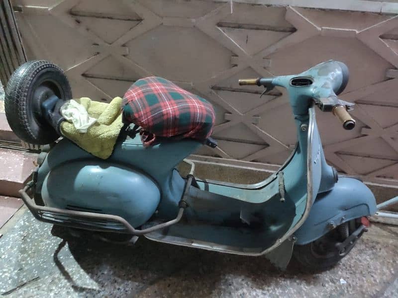 Vespa 2