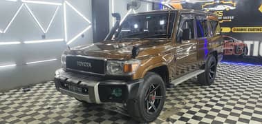 Toyota Land Cruiser 70 series