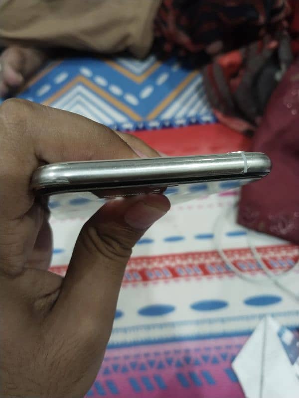 I phone Xs max pta proved 256gp 4