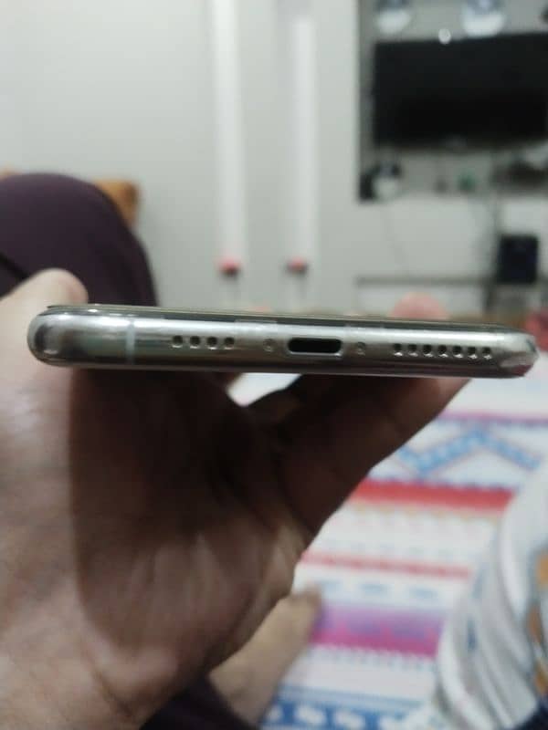 I phone Xs max pta proved 256gp 6