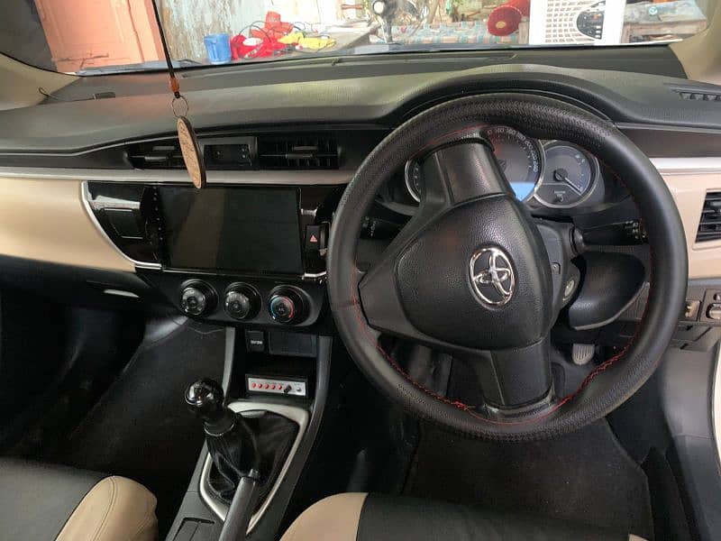 Toyota Corolla XLI 2015 4