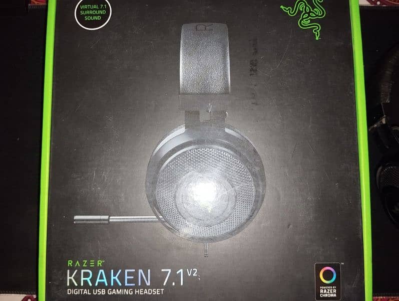 Razer Kraken 7.1 v2 headphones 2