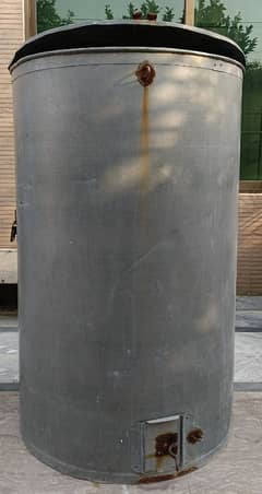 Heavy-Duty Metal Container (Parola)