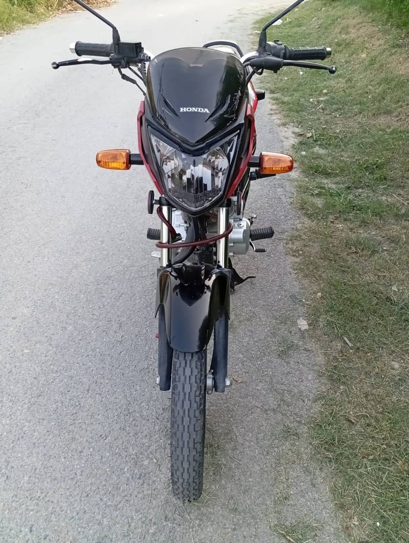 CB 125f 1