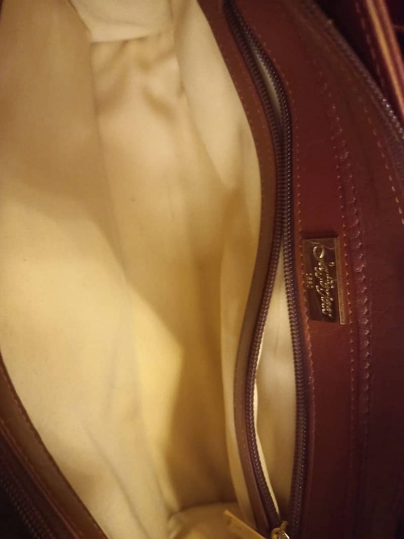 jaffer jees Orginial Handbag. 5