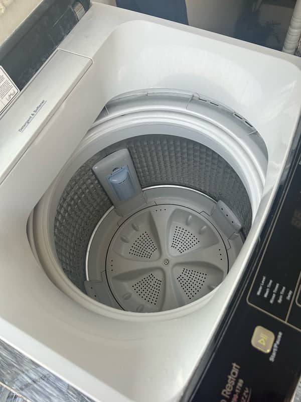 HAIER 9KG AUTOMATIC TOP LOAD WASHING MACHINE 2