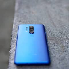 one plus 8 pro PTA APROVED 12+4 256