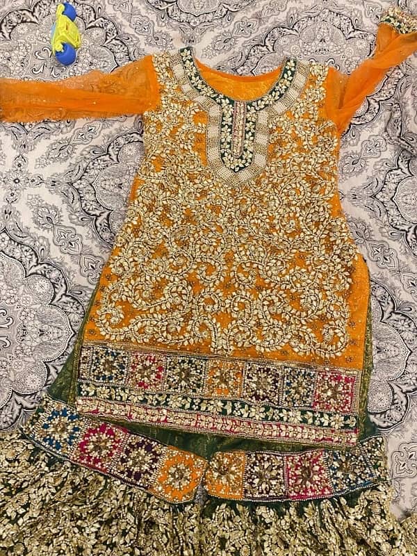 mehndi dress 2