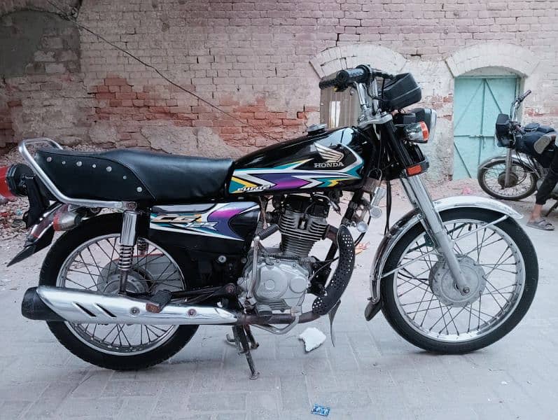 Honda 2020 modal 125 Sukkur number 9