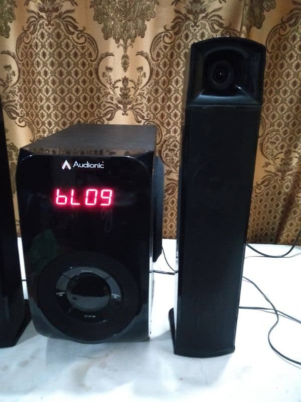 Audionic twinbar 1 woofer 2.1 7