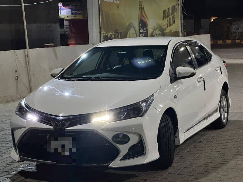 Toyota Corolla Altis 2017 3