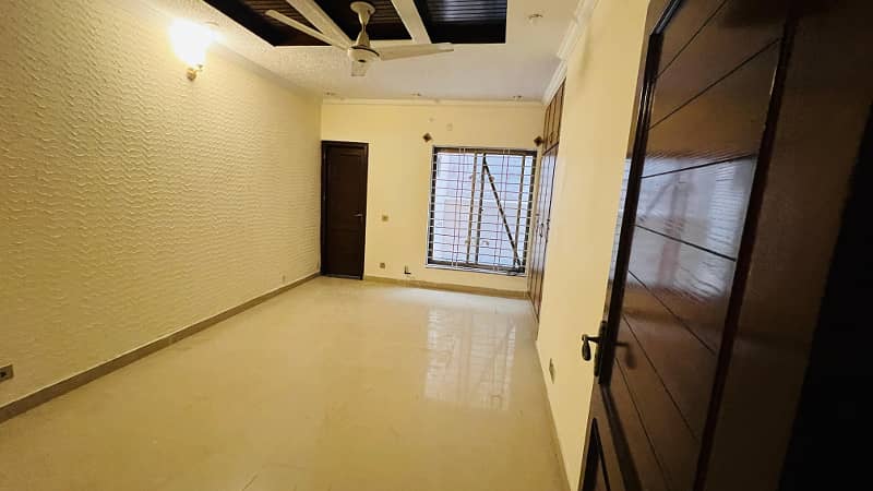 10 marla house for rent in bahria towan Rawalpindi phase 3 20