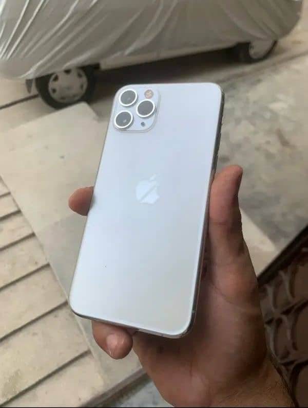 Iphone 11 pro factory unlock 64gb all ok 2