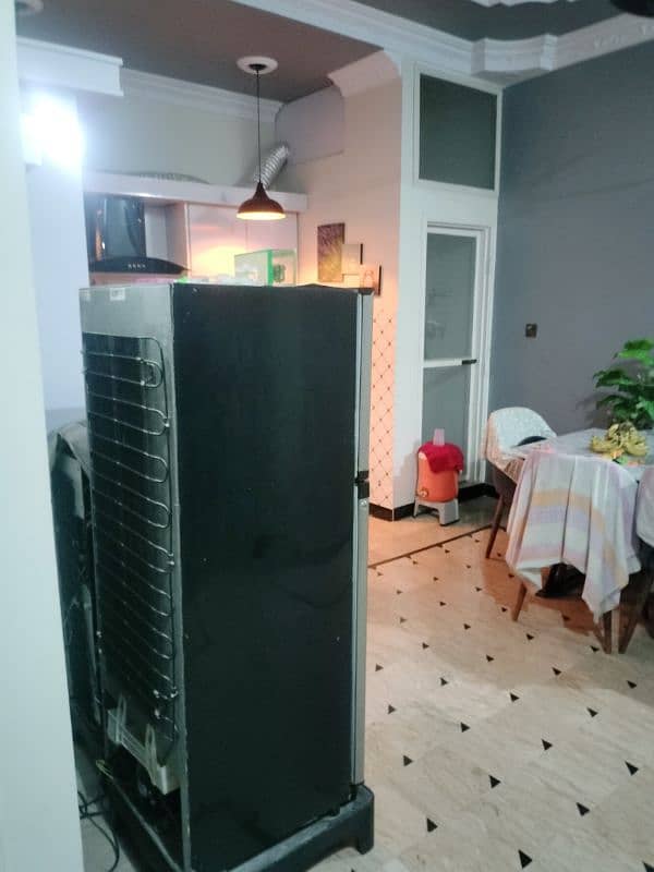 Refrigerator For Sell 1