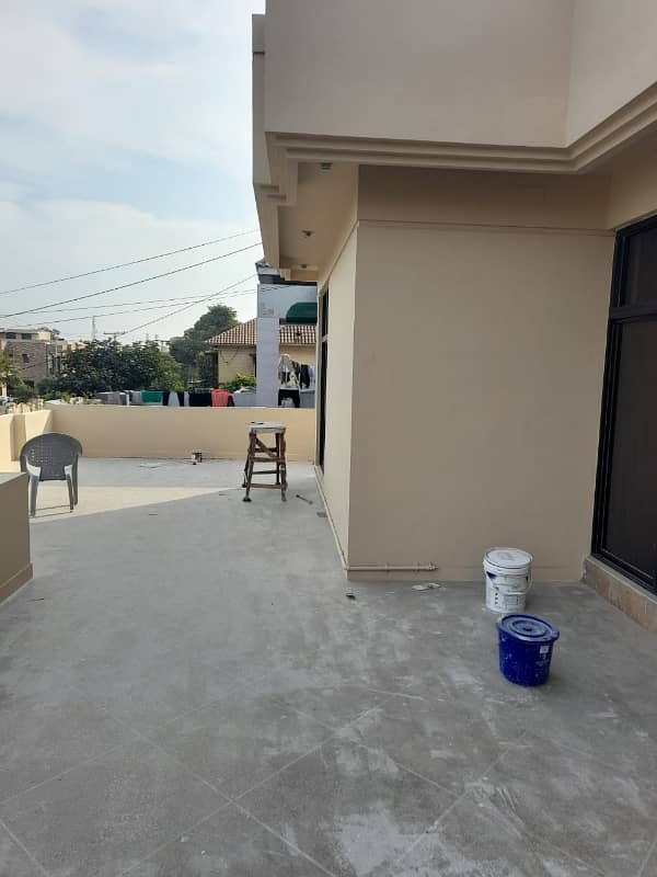 1 Kanal Upper Portion Of Bungalow Available For Rent In DHA Phase 5 Lahore. 12