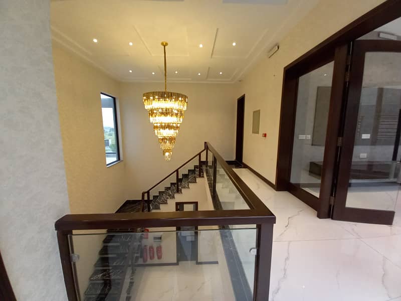 Luxurious 1 Kanal Home With Park Views In Dha Phase 6 16