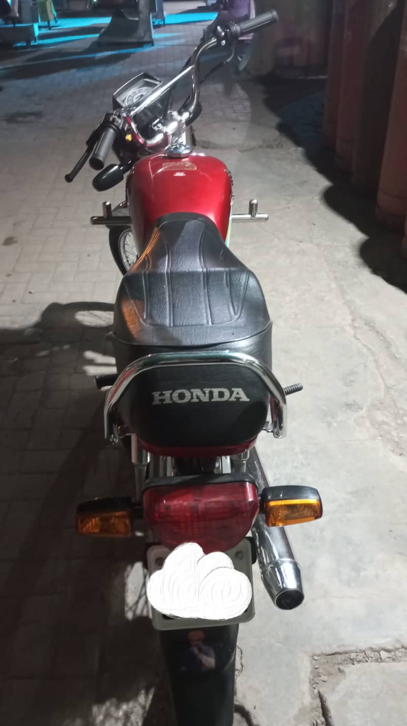 Honda CD 70 2024 1