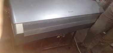 gree 2 ton inverter. gienun condition