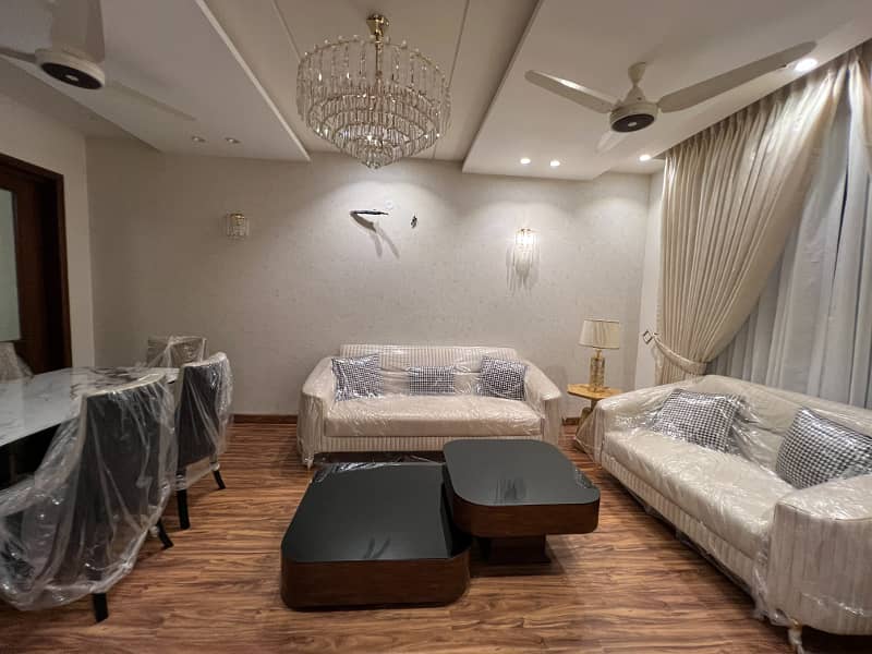 Luxury 10 Marla 4 Bed Furnished House In DHA Phase 3 Block Z" 13